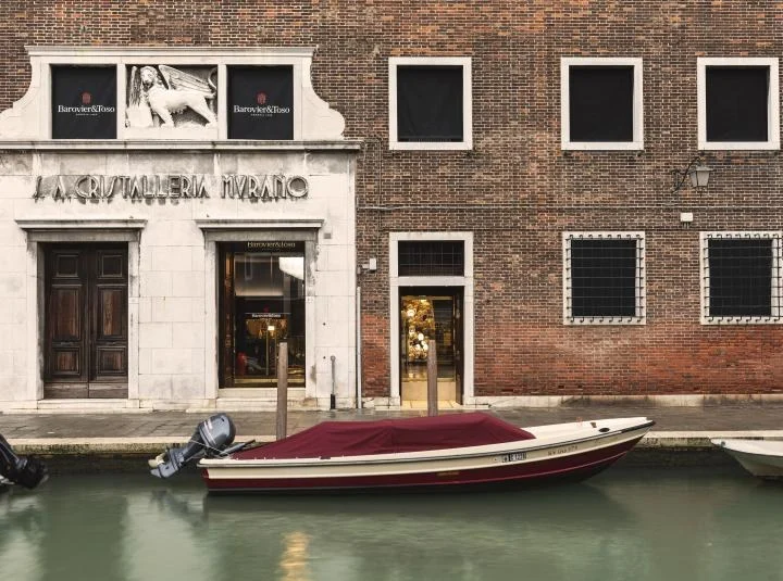 Palazzo Barovier&Toso beside a canal in Murano