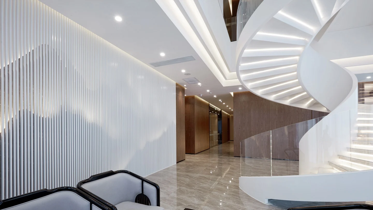 Iolite canless trimless lighting by Nora